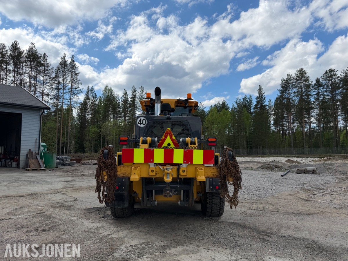 2020 John Deere 622G