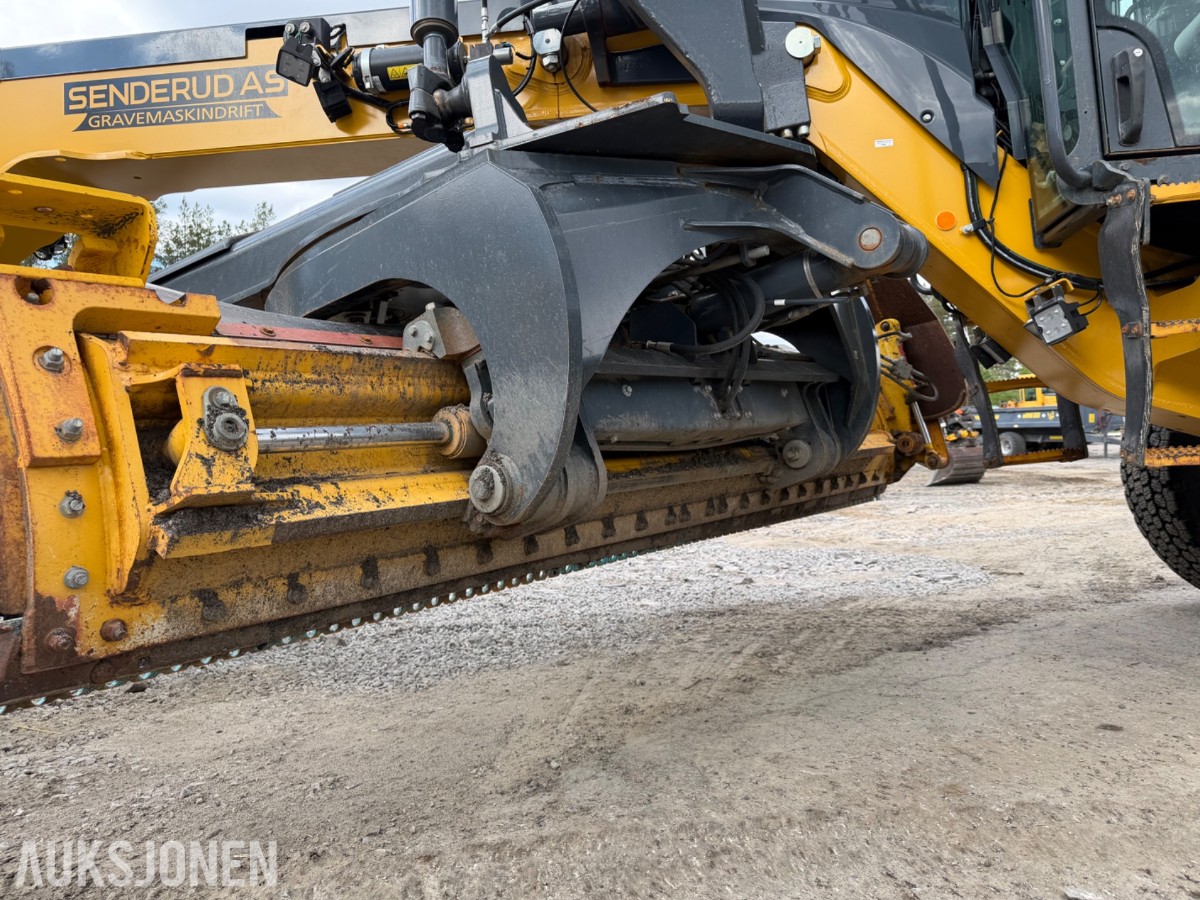 2020 John Deere 622G