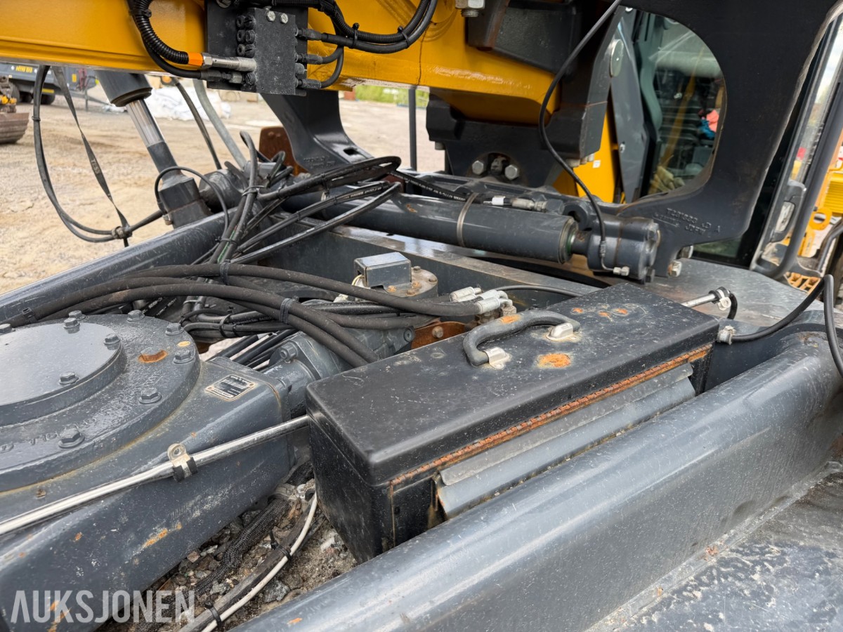 2020 John Deere 622G