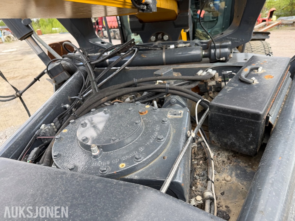 2020 John Deere 622G