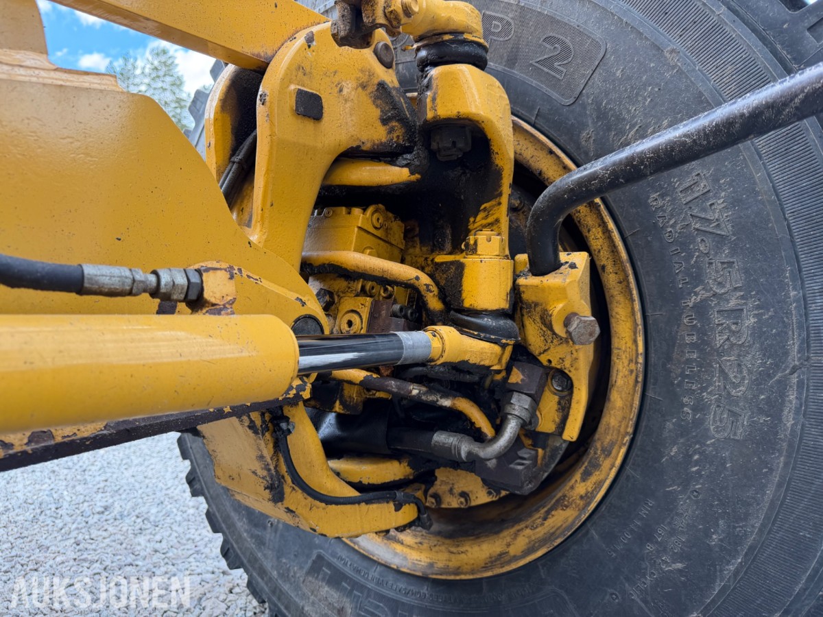 2020 John Deere 622G