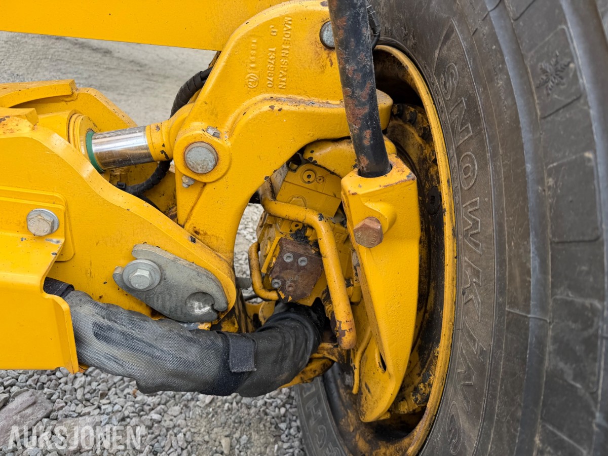 2020 John Deere 622G