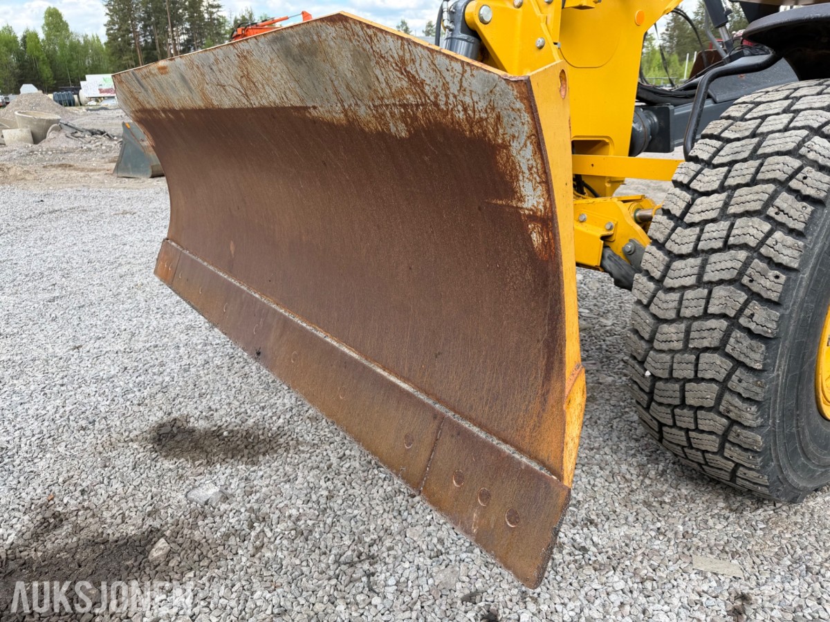 2020 John Deere 622G