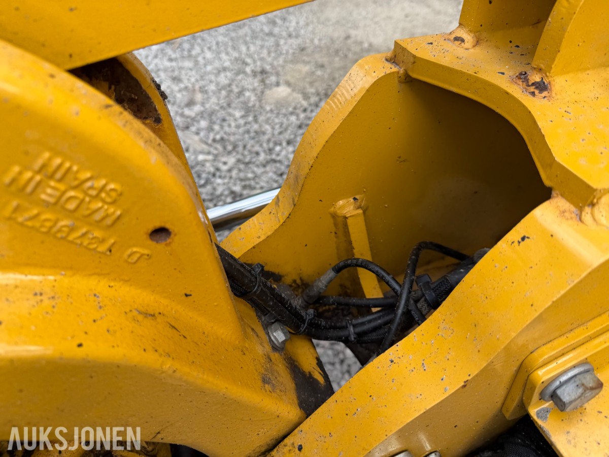 2020 John Deere 622G