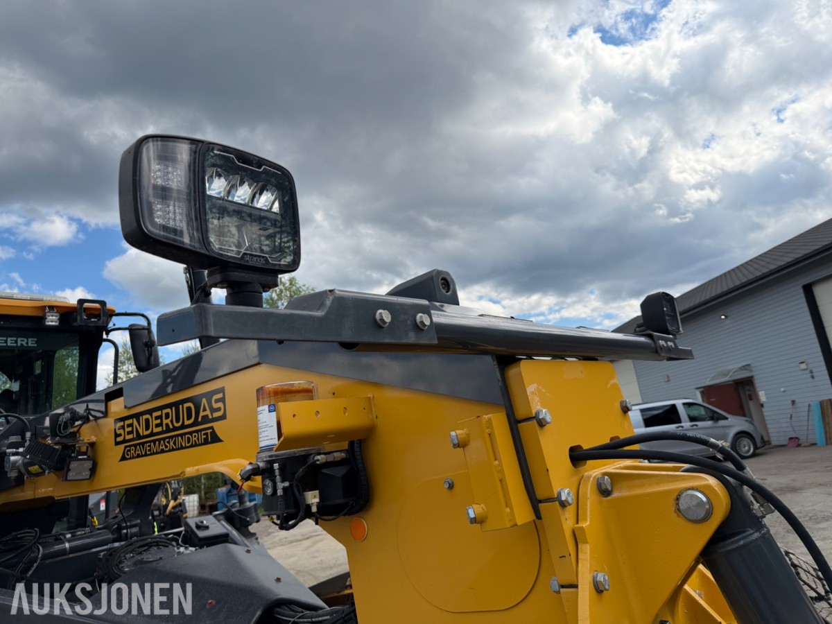 2020 John Deere 622G