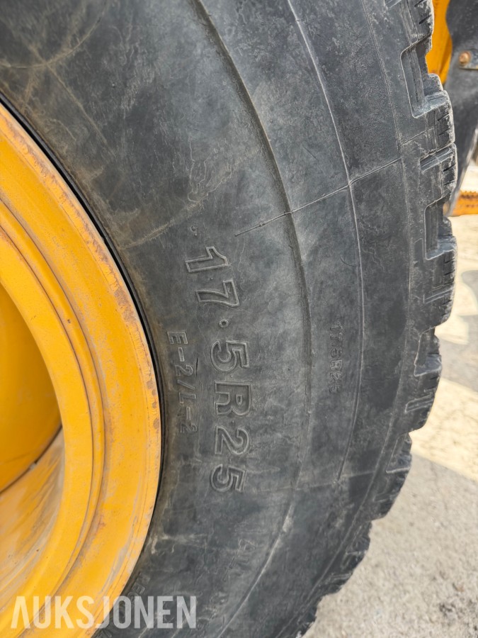 2020 John Deere 622G