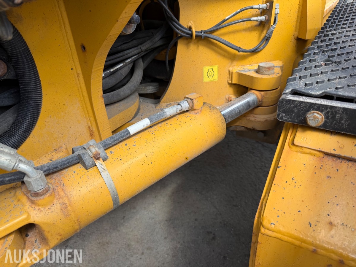 2020 John Deere 622G