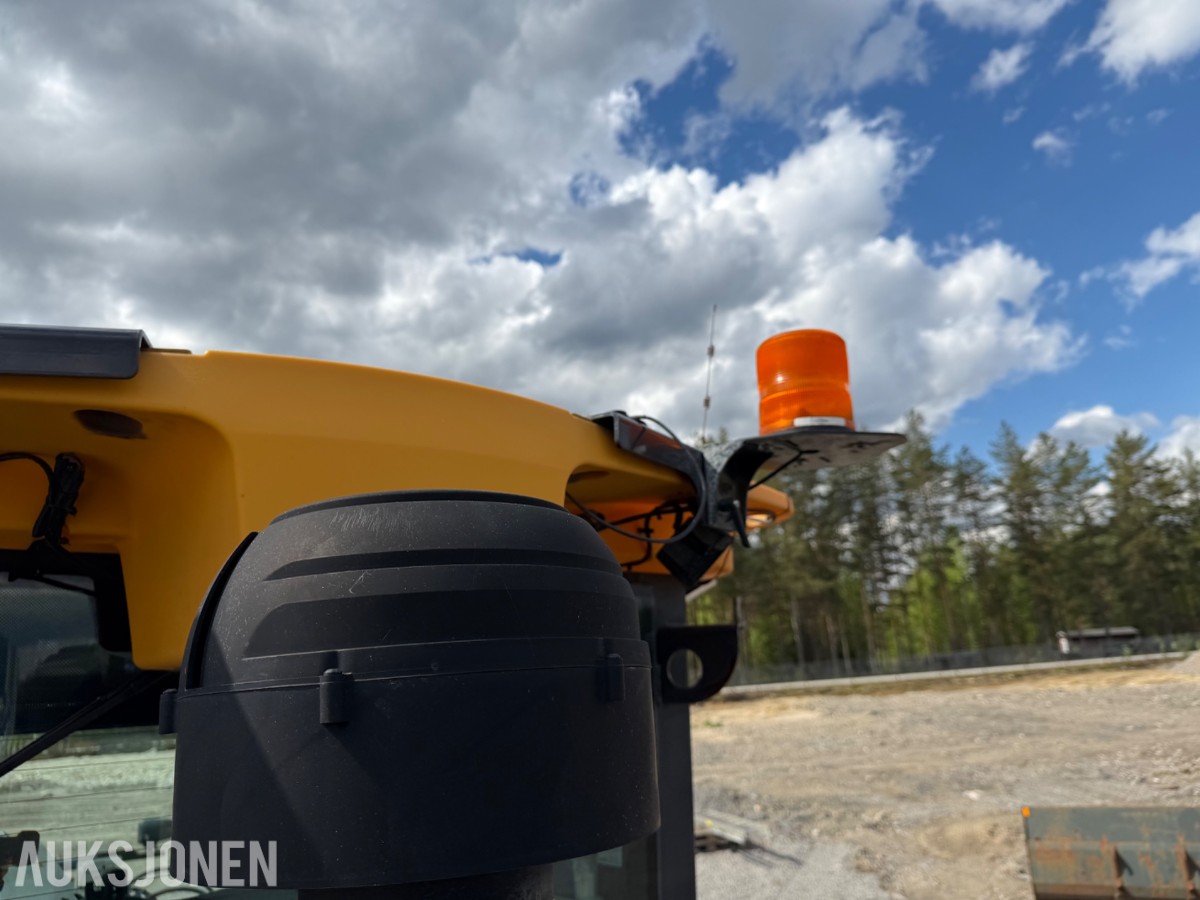 2020 John Deere 622G
