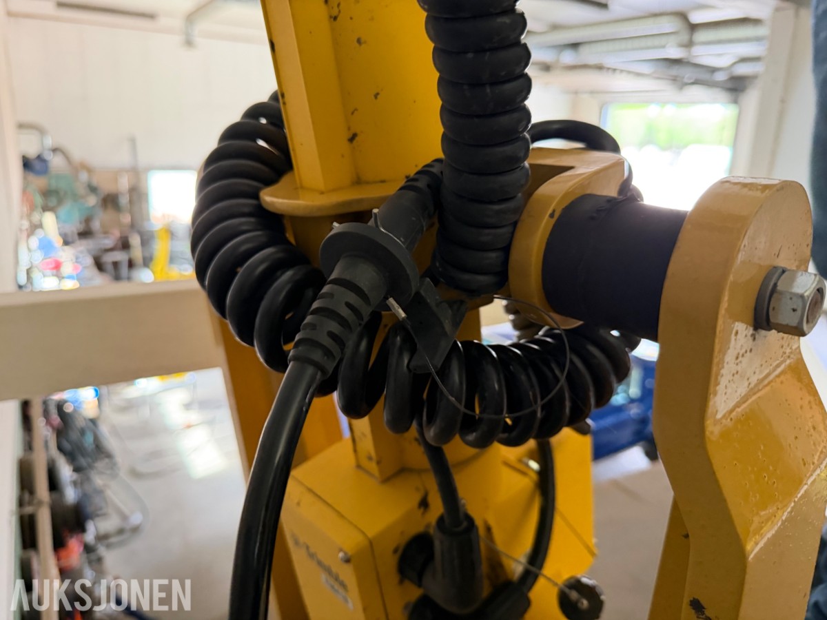 2020 John Deere 622G