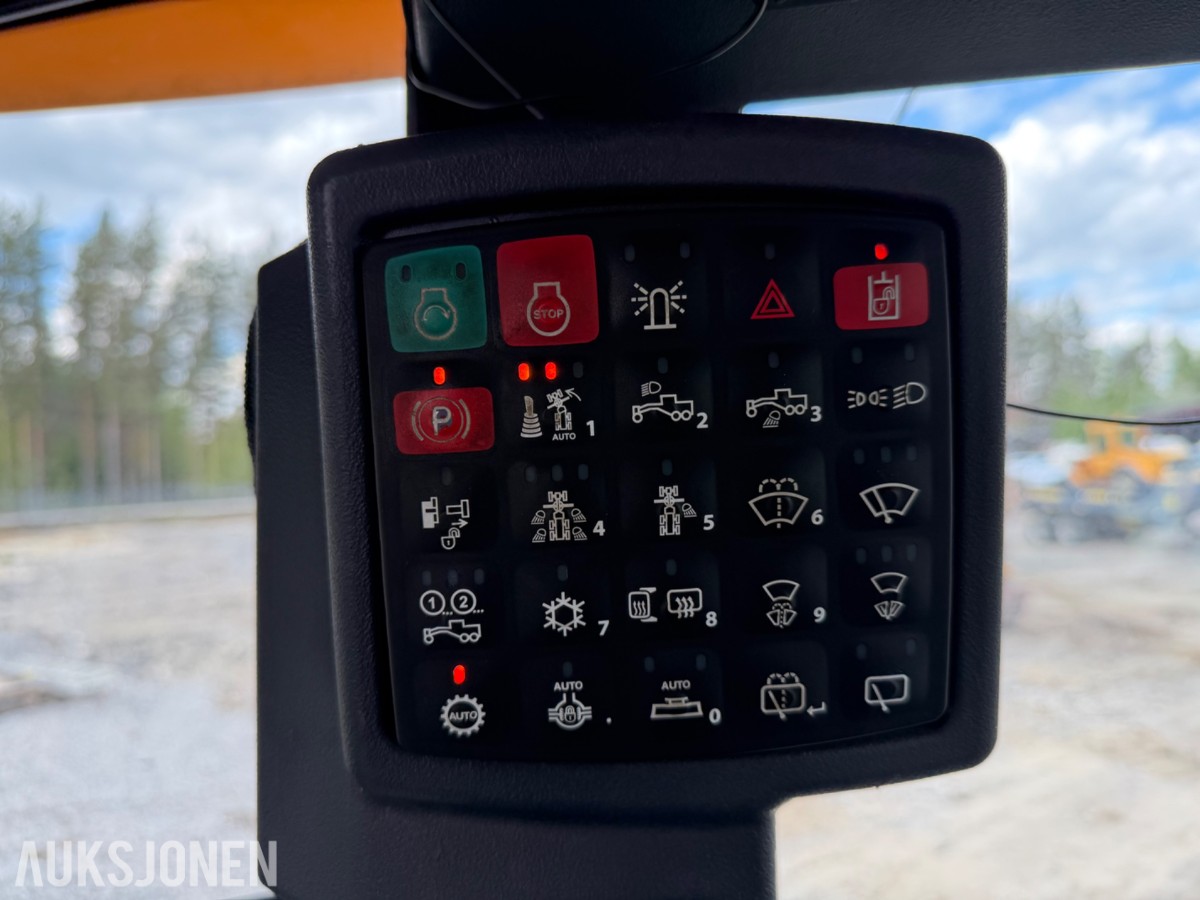 2020 John Deere 622G