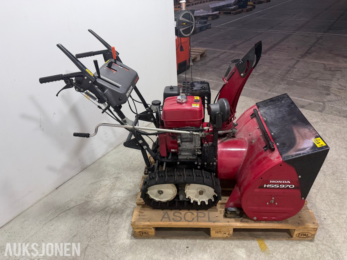 2011 Honda HSS970 Hydrostatisk Beltegående Snøfreser med Snøskuffe