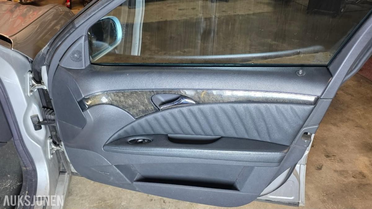 2003 Mercedes-Benz E-Klasse, E 200 KOMPRESSOR 1.8 163hk 248676km