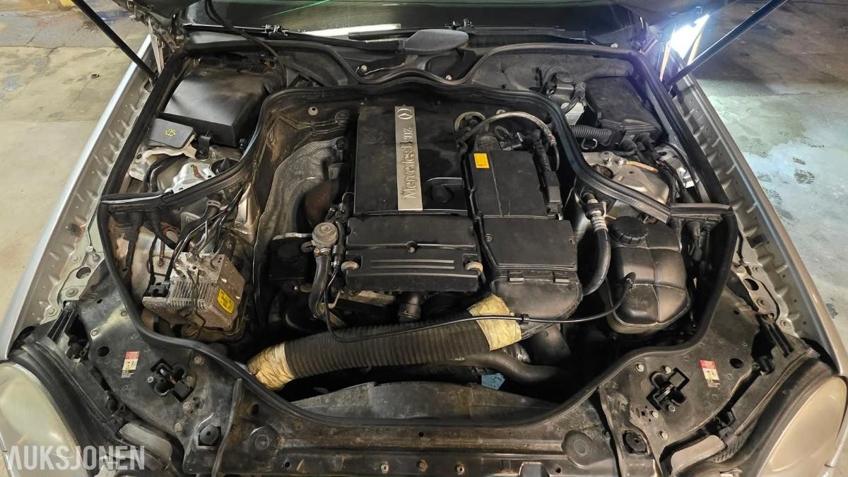 2003 Mercedes-Benz E-Klasse, E 200 KOMPRESSOR 1.8 163hk 248676km