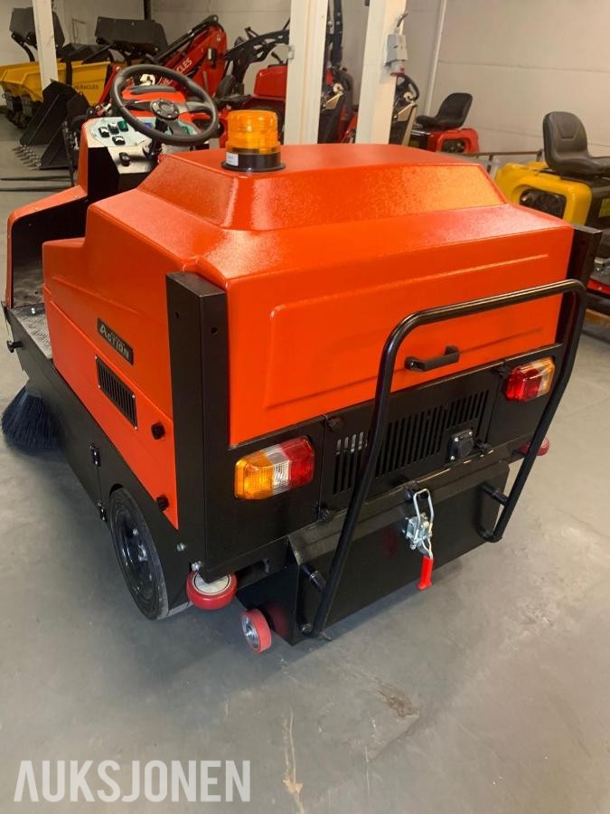 2026 PROFF INDUSTRIVASKER / GULVVASKER M/hydraulikk