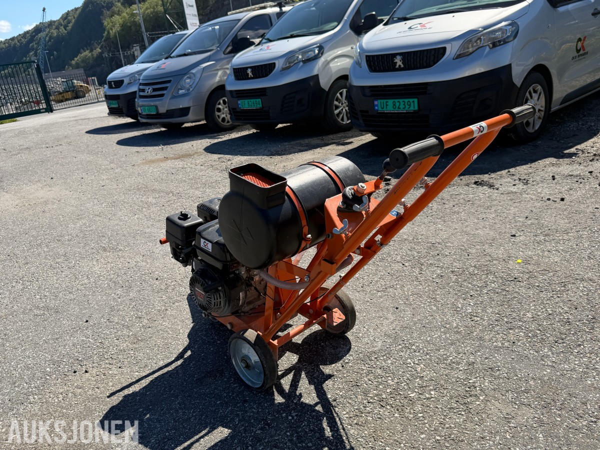 Mikasa MCD-1UBLH gulvsag/betongsag med Honda GX200 motor
