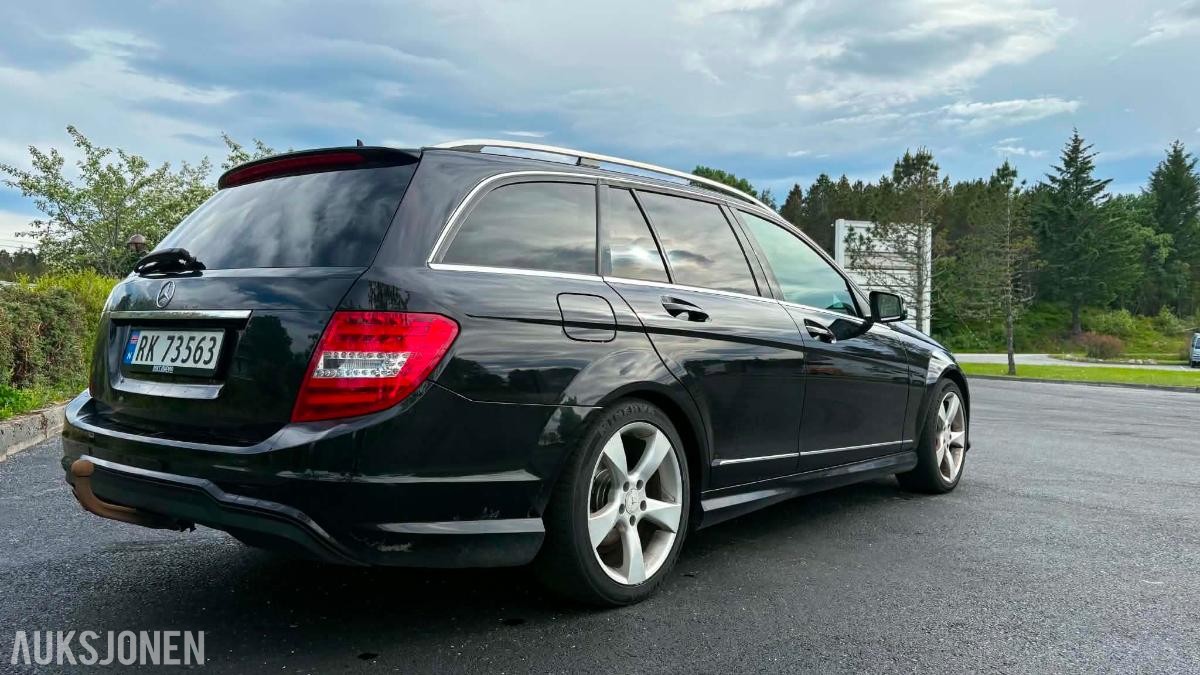 2012 Mercedes-Benz C180 T Avantgarde Automat AMG HENGERFESTE KEYLESS 