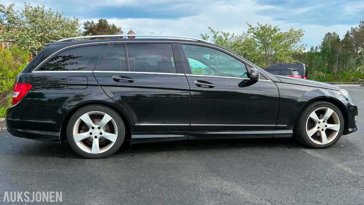 2012 Mercedes-Benz C180 T Avantgarde Automat AMG HENGERFESTE KEYLESS 