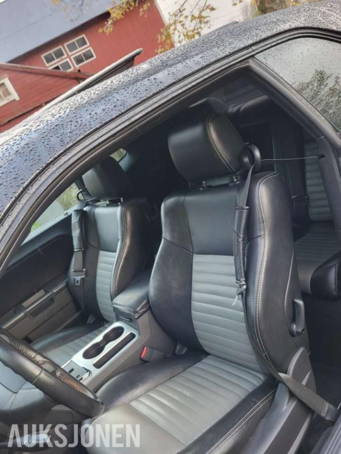 2009 Dodge Challenger 3.5 253hk Soltak Helskinn Fjernstart