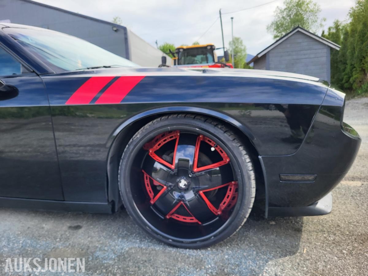 2009 Dodge Challenger 3.5 253hk Soltak Helskinn Fjernstart
