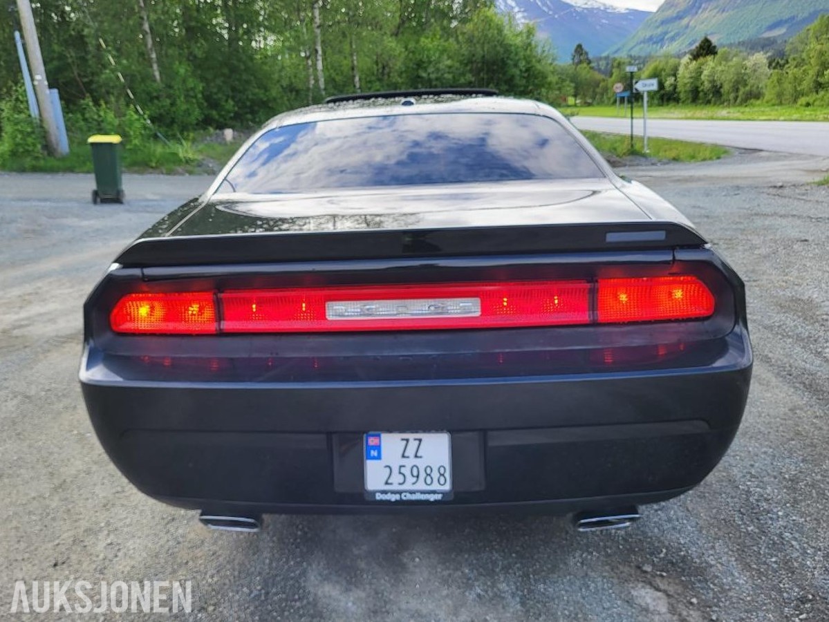 2009 Dodge Challenger 3.5 253hk Soltak Helskinn Fjernstart