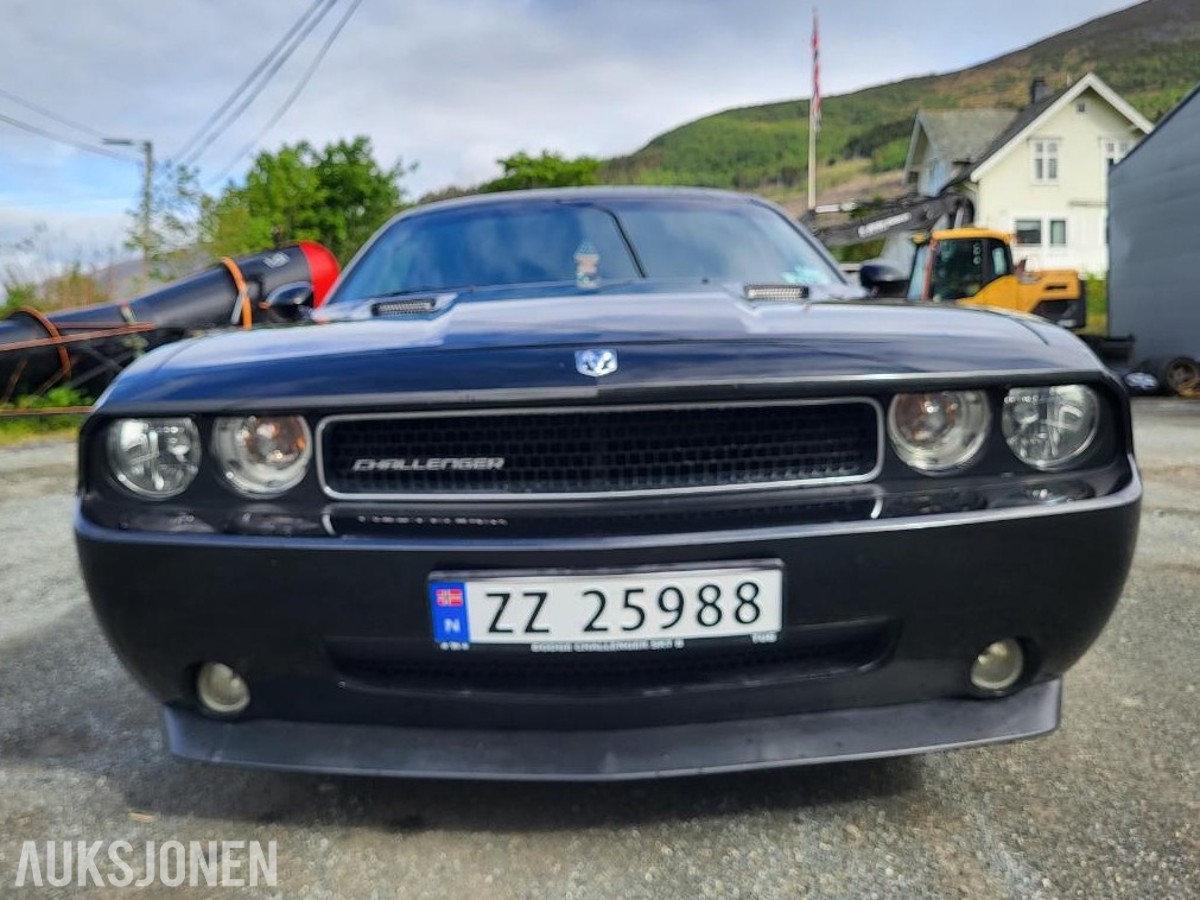2009 Dodge Challenger 3.5 253hk Soltak Helskinn Fjernstart