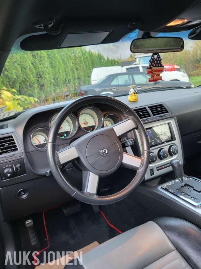 2009 Dodge Challenger 3.5 253hk Soltak Helskinn Fjernstart