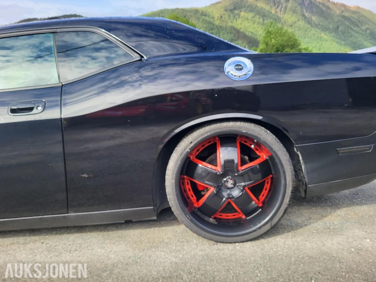 2009 Dodge Challenger 3.5 253hk Soltak Helskinn Fjernstart