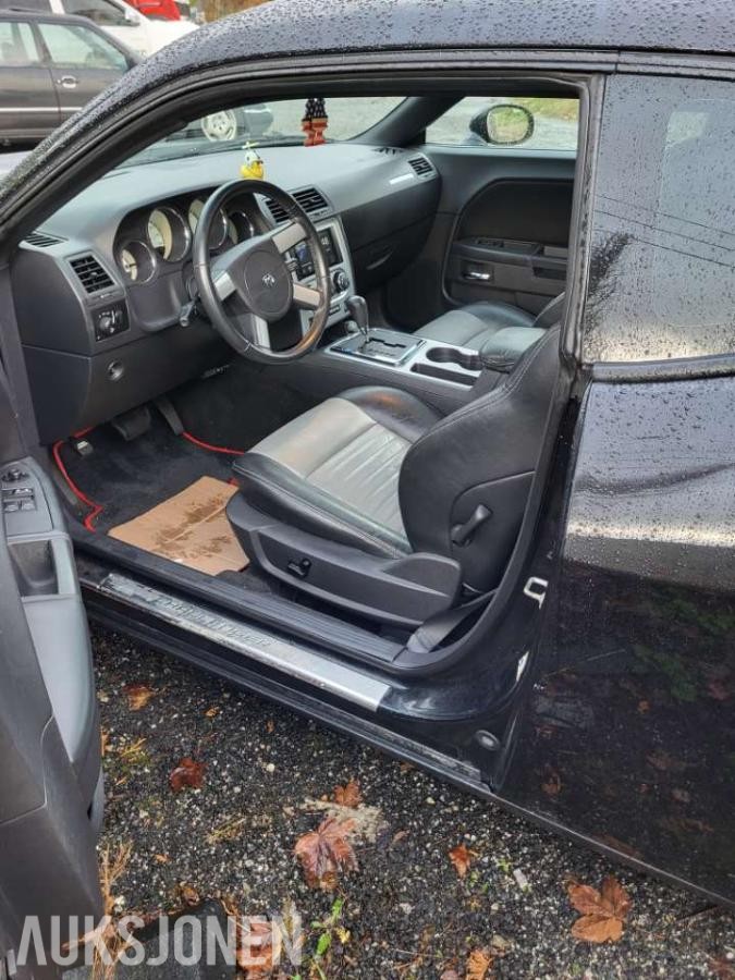 2009 Dodge Challenger 3.5 253hk Soltak Helskinn Fjernstart