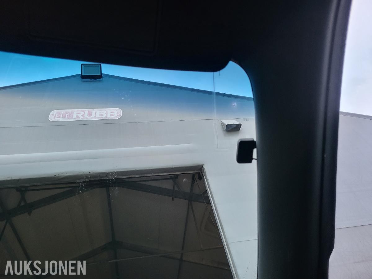 2009 Dodge Challenger 3.5 253hk Soltak Helskinn Fjernstart