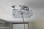 Epson EB-L520U laserprojektor med takfeste og lerret