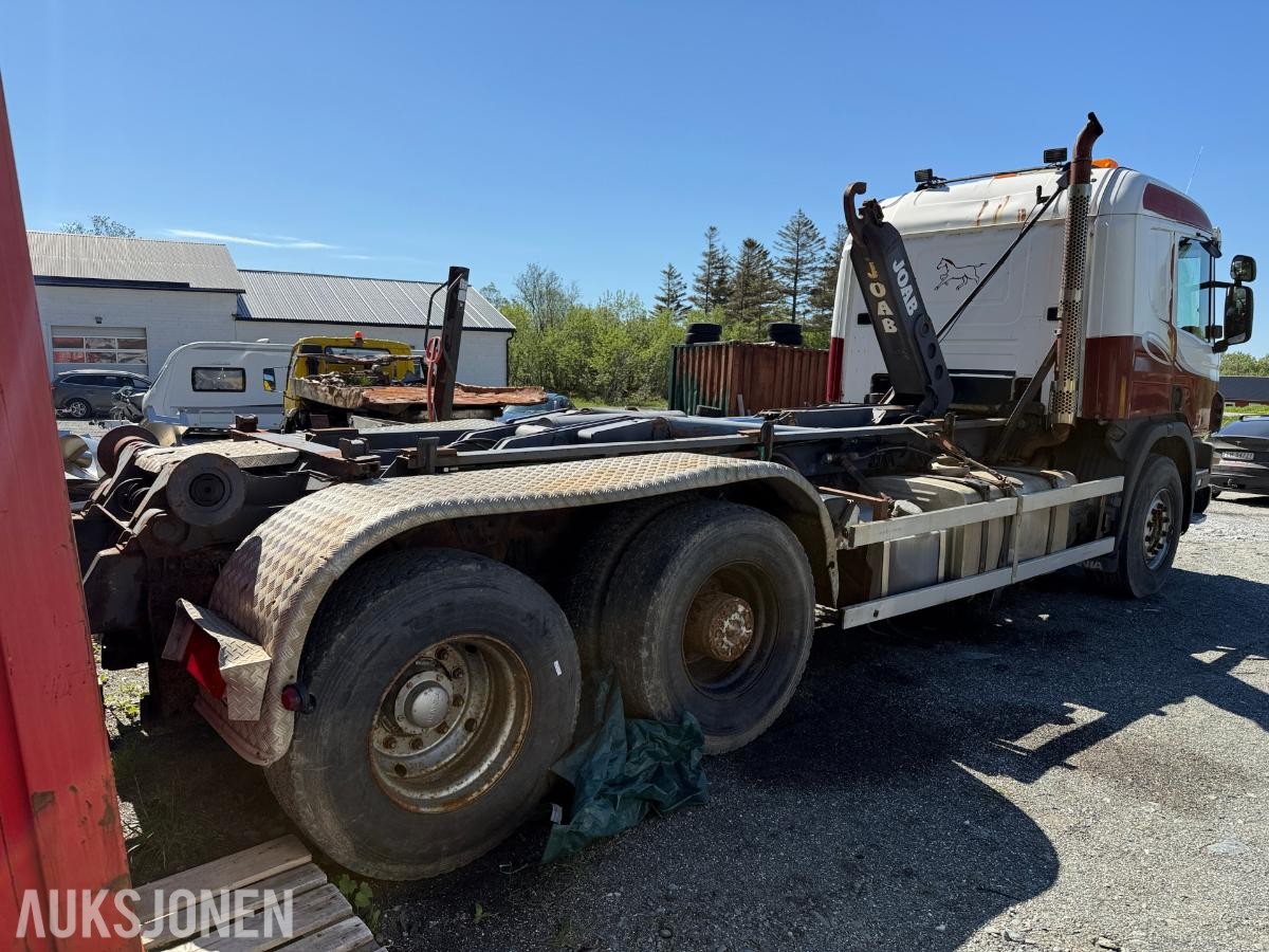 1998 Scania 124G 400 krokløft 619758km – 35 tonns krok