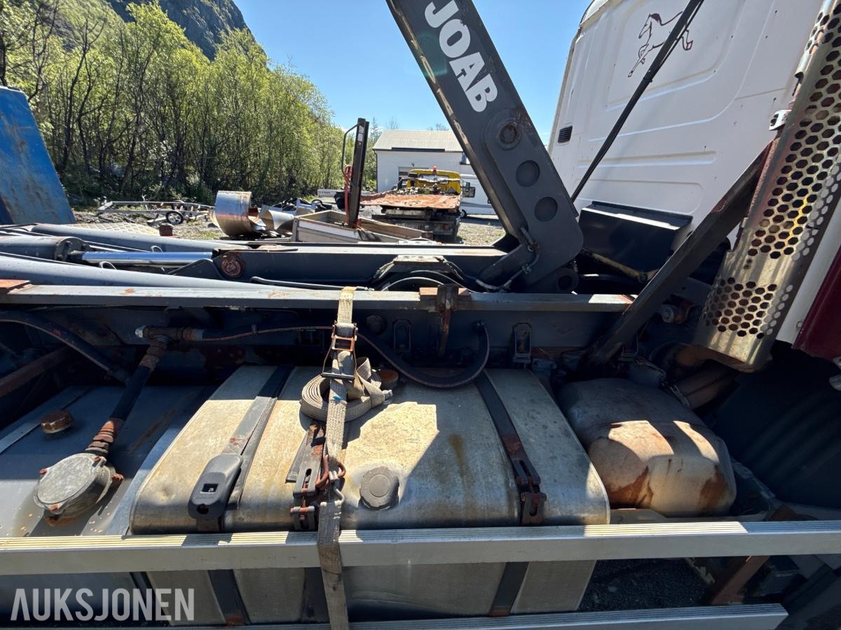 1998 Scania 124G 400 krokløft 619758km – 35 tonns krok