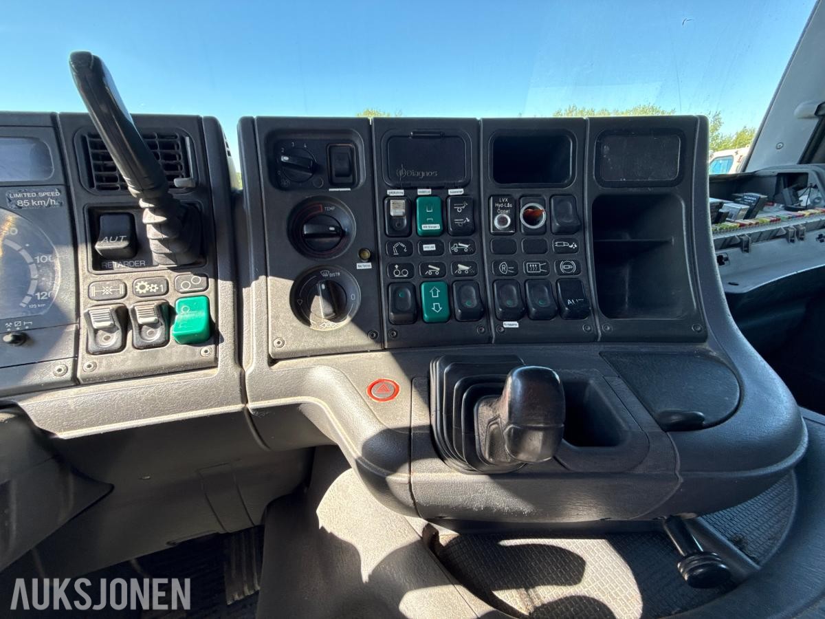 1998 Scania 124G 400 krokløft 619758km – 35 tonns krok