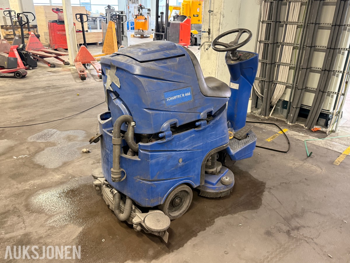 Nilfisk Scrubtec R 466 sittegående gulvvaskemaskin