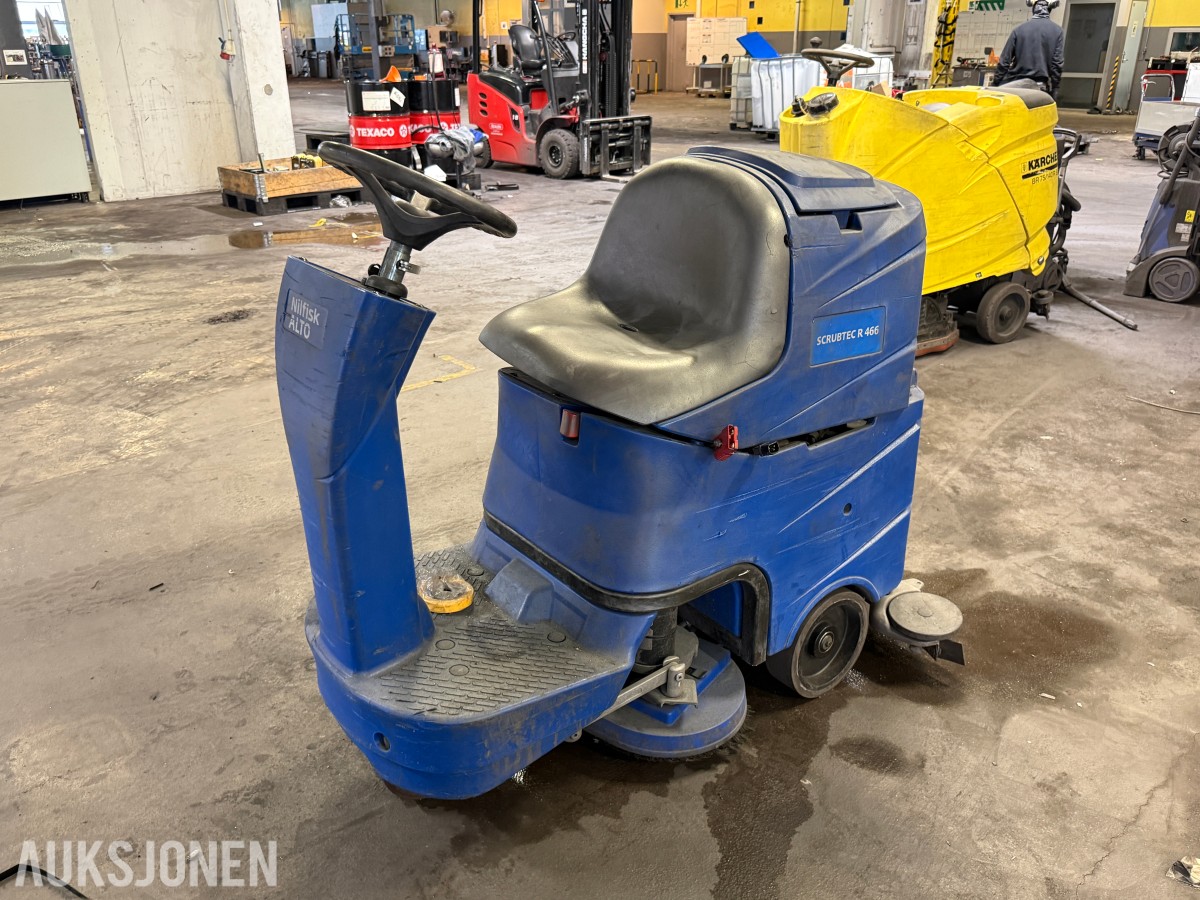 Nilfisk Scrubtec R 466 sittegående gulvvaskemaskin