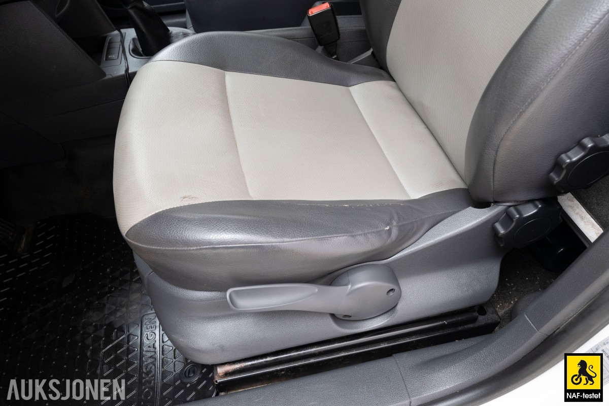 2013 Volkswagen CADDY *UTEN MINSTEPRIS* 2.0 GASSDRIFT HENGERFESTE INNREDNING
