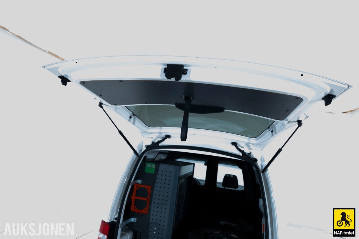 2014 Volkswagen CADDY 2.0 GASSDRIFT HENGERFESTE INNREDNING KUNSTLÆR