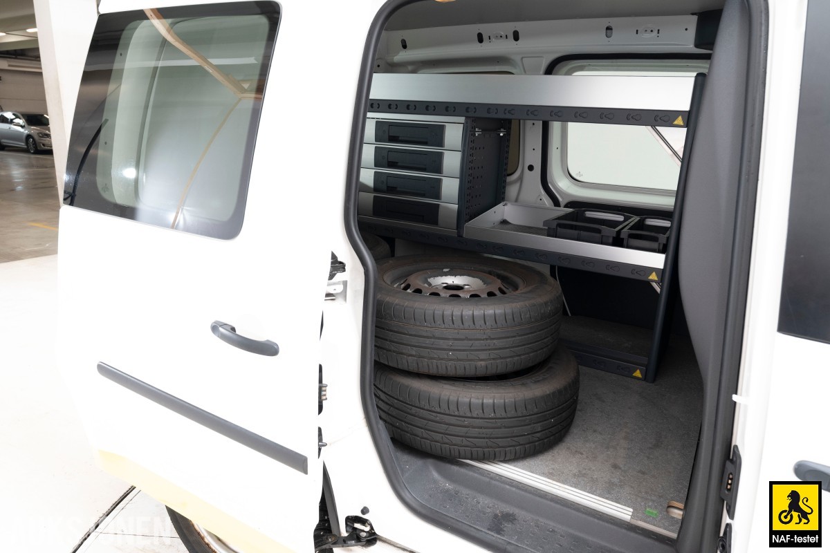 2014 Volkswagen CADDY 2.0 GASSDRIFT HENGERFESTE INNREDNING KUNSTLÆR
