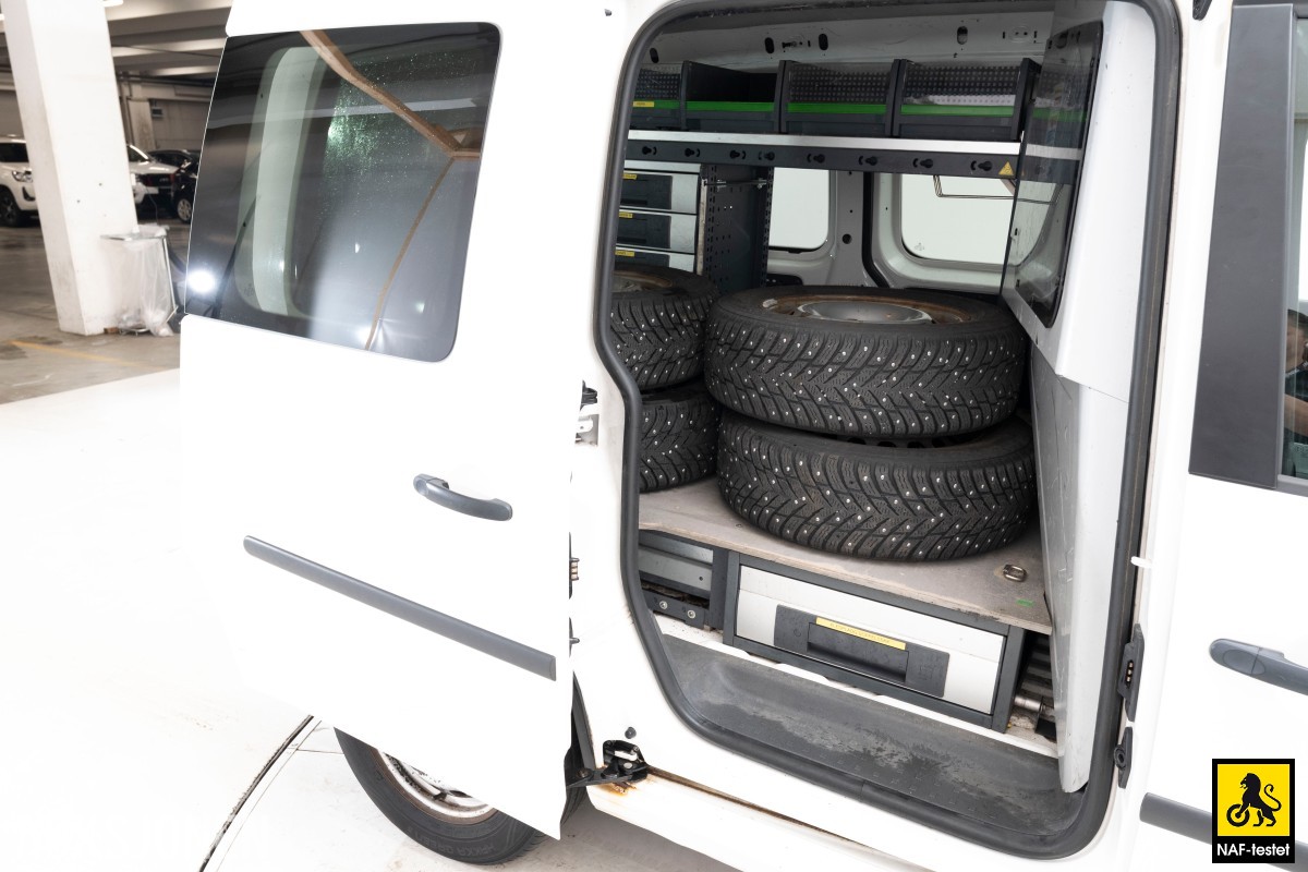2014 Volkswagen CADDY *UTEN MINSTEPRIS* GASSDRIFT EU-OK 04.28 INNREDNING