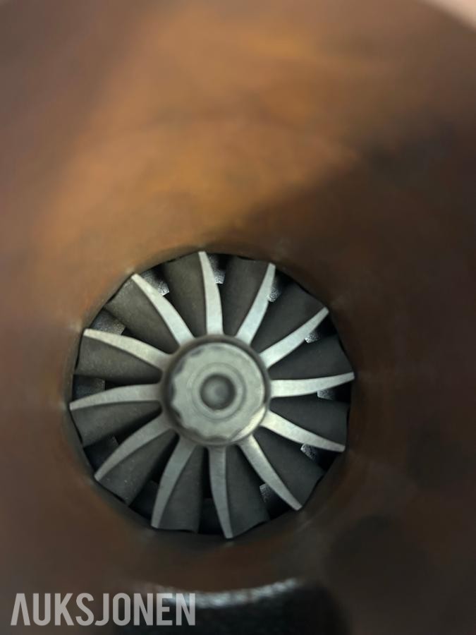 BorgWarner K27 3825200, turbo