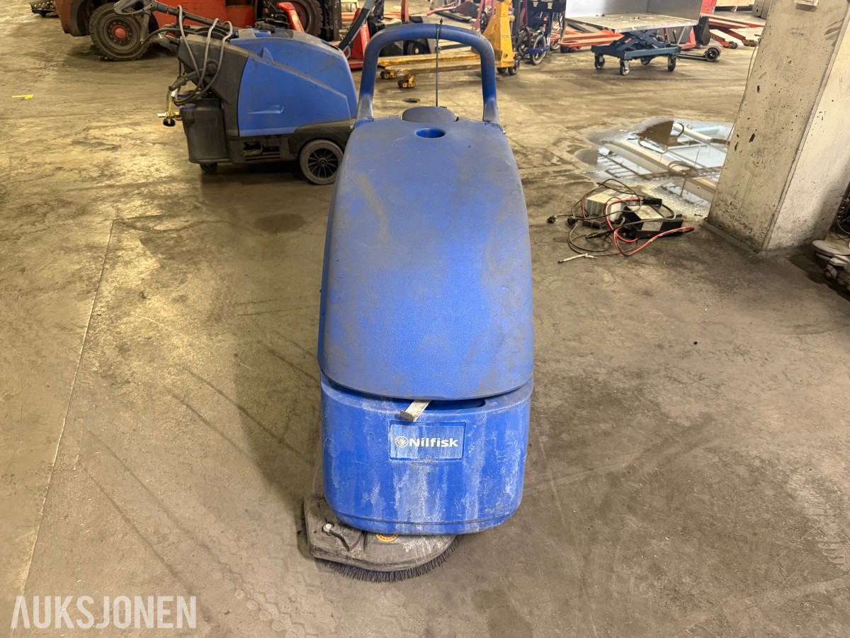 2016 Nilfisk Scrubtec 343.2 B Combi gulvvaskemaskin