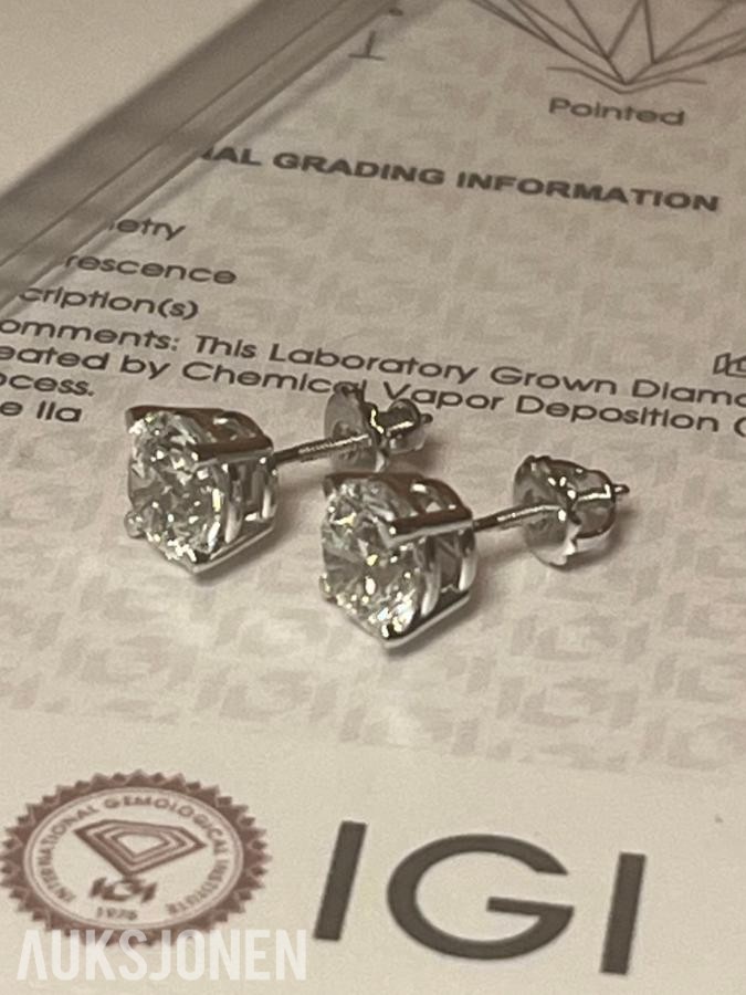 4.0Ct Diamantøredobber i Hvitt 14K Gull | IGI-sertifisert
