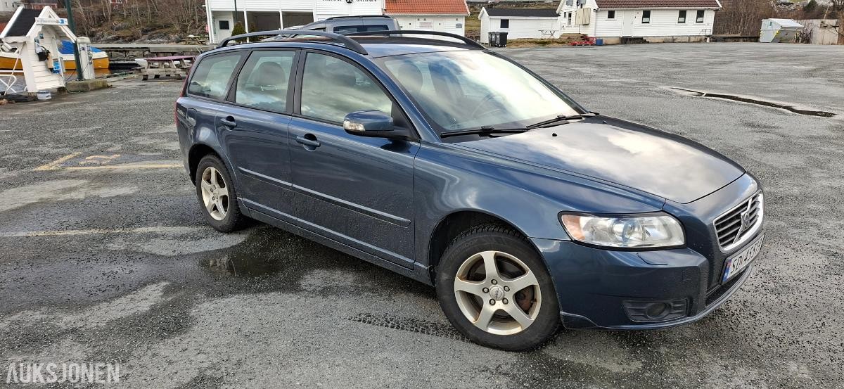 2009 Volvo V50 1.6 diesel 109hk cruisekontroll eu ok til 06.2027