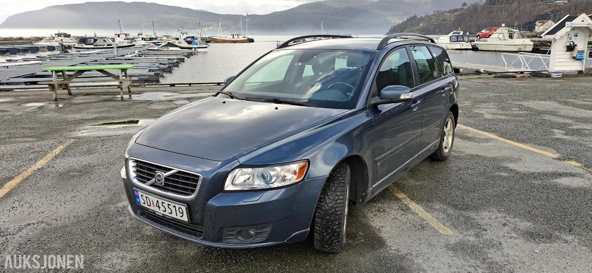 2009 Volvo V50 1.6 diesel 109hk cruisekontroll eu ok til 06.2027