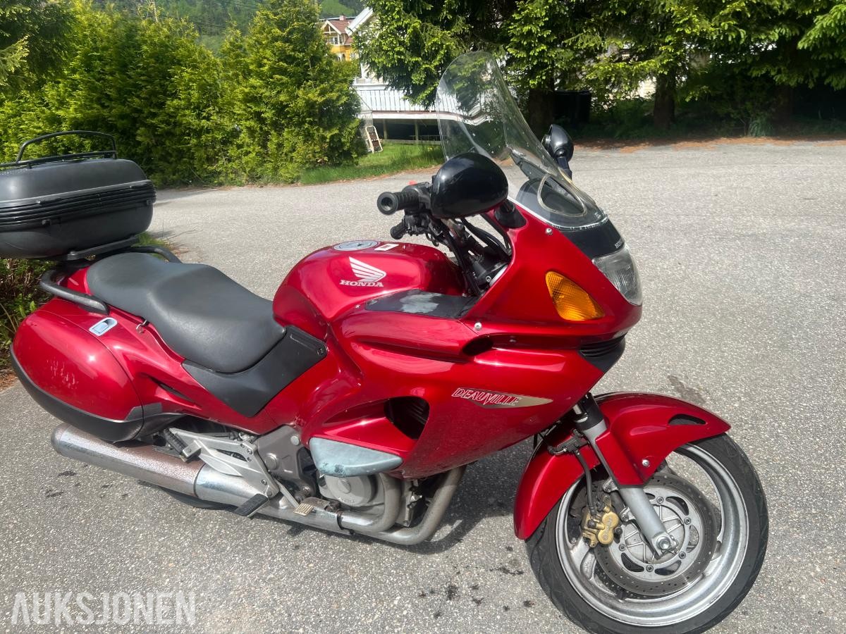 1999 Honda NT 650 V Deauville
