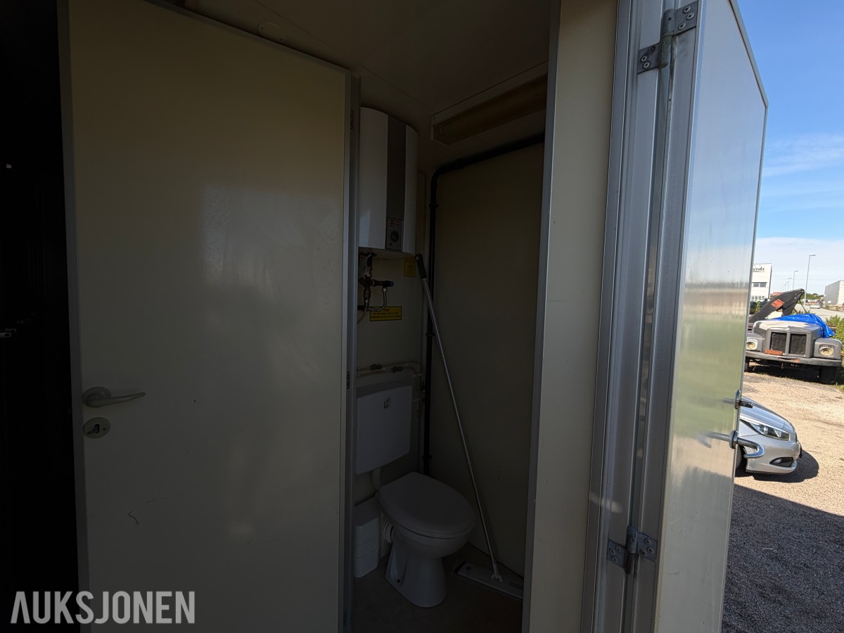 SCANVOGN MANNSKAPSVOGN/BRAKKE – SANITÆR - 1800 KG