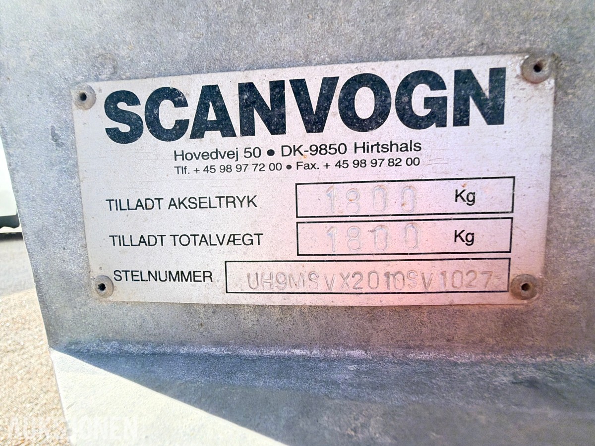 SCANVOGN MANNSKAPSVOGN/BRAKKE – SANITÆR - 1800 KG