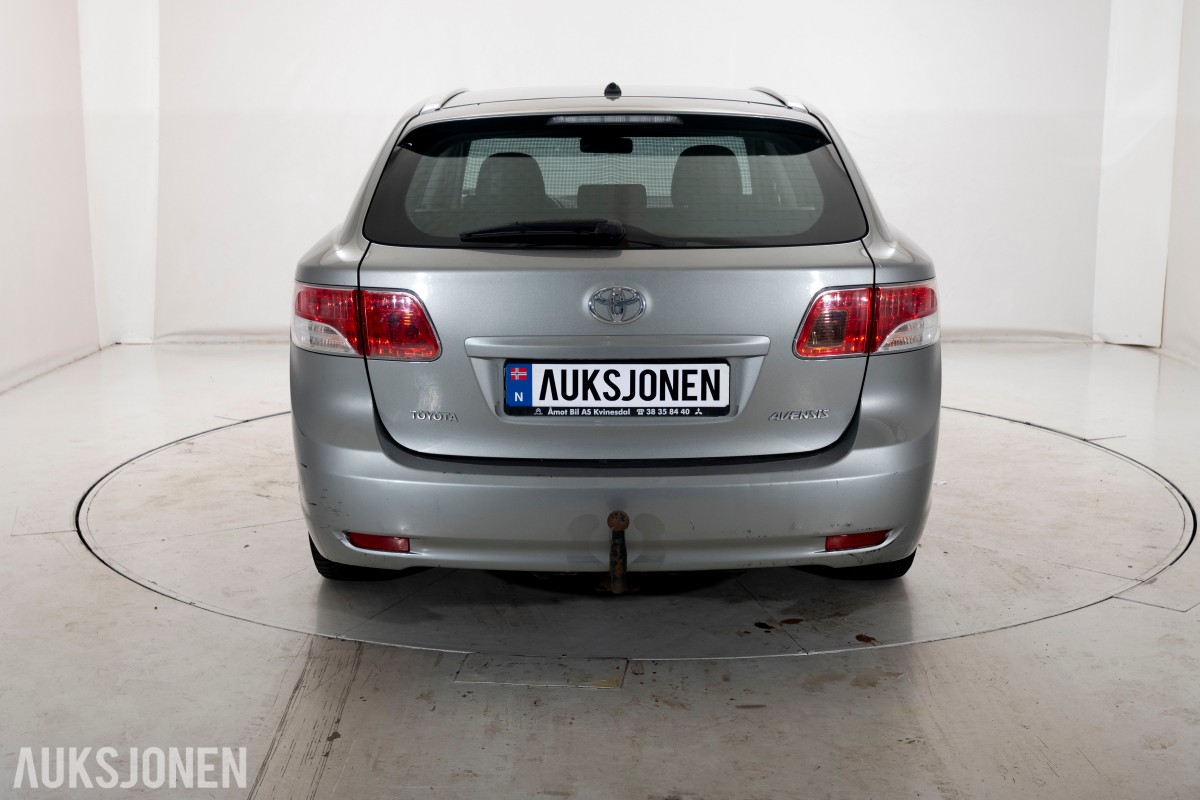 2009 Toyota AVENSIS 1.6-132 - Hengerfeste - Aircondition - 210.378 km