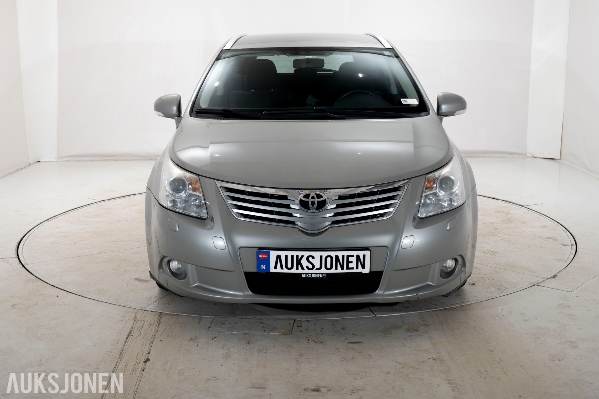 2009 Toyota AVENSIS 1.6-132 - Hengerfeste - Aircondition - 210.378 km