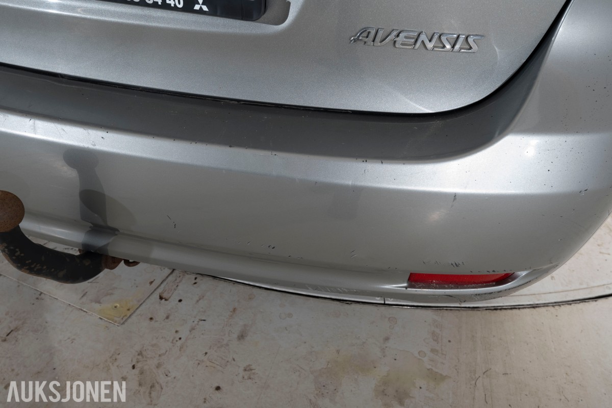 2009 Toyota AVENSIS 1.6-132 - Hengerfeste - Aircondition - 210.378 km